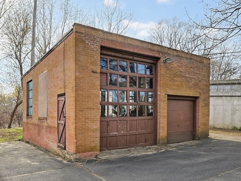 339 Chestnut Street, Gardner MA 01440 photo 40