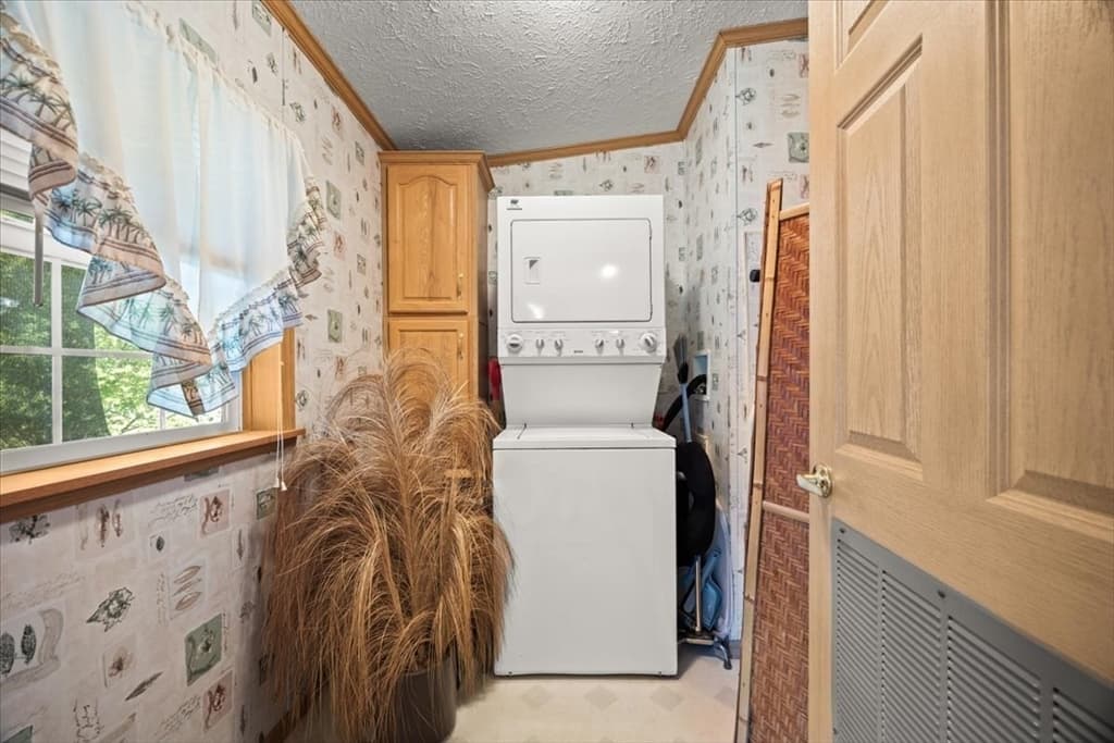 59 Robin Dr, Tiverton RI 02878 photo 24