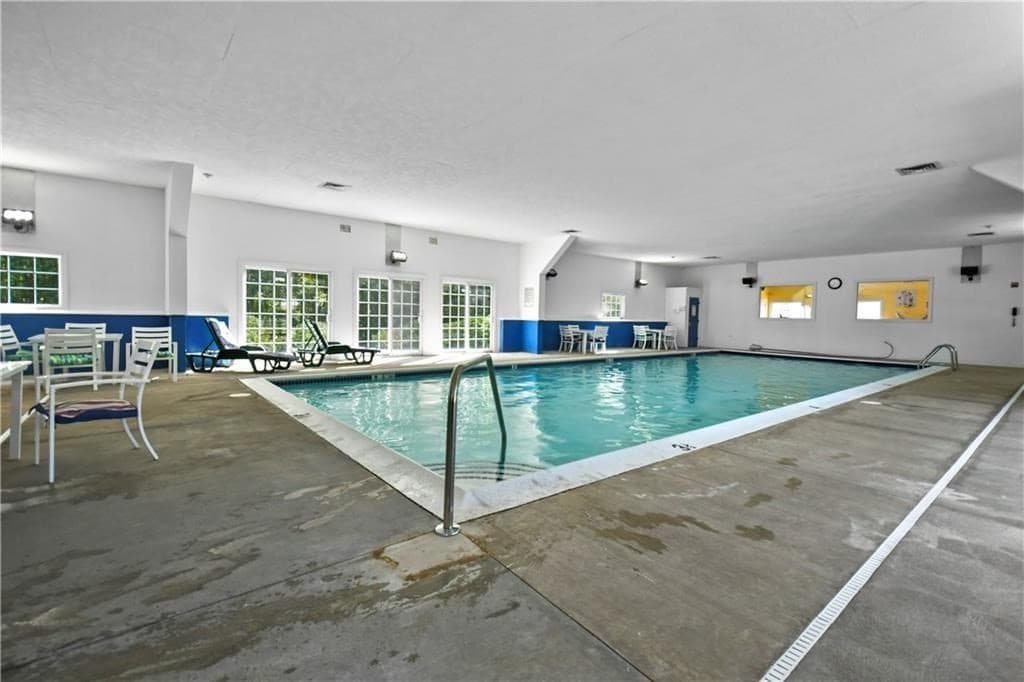 59 Robin Dr, Tiverton RI 02878 photo 31