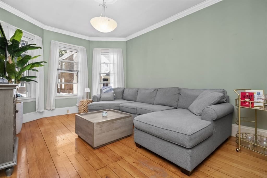 3 Family at 725 East 3rd St, Boston MA 02127, Boston, photo 17 of 41