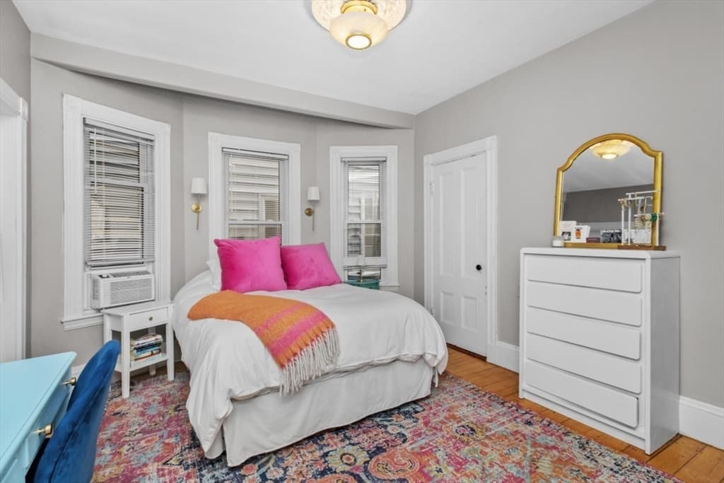 3 Family at 725 East 3rd St, Boston MA 02127, Boston, photo 7 of 41
