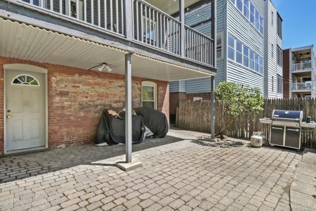3 Family at 725 East 3rd St, Boston MA 02127, Boston, photo 36 of 41