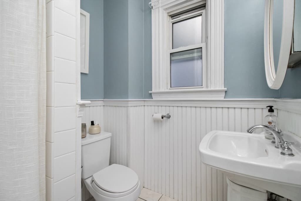 3 Family at 725 East 3rd St, Boston MA 02127, Boston, photo 25 of 41