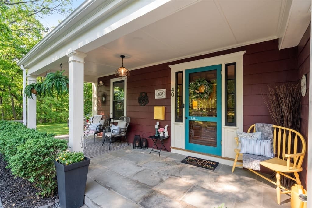 40 Kimlo Rd, Wellesley MA 02481 photo 2