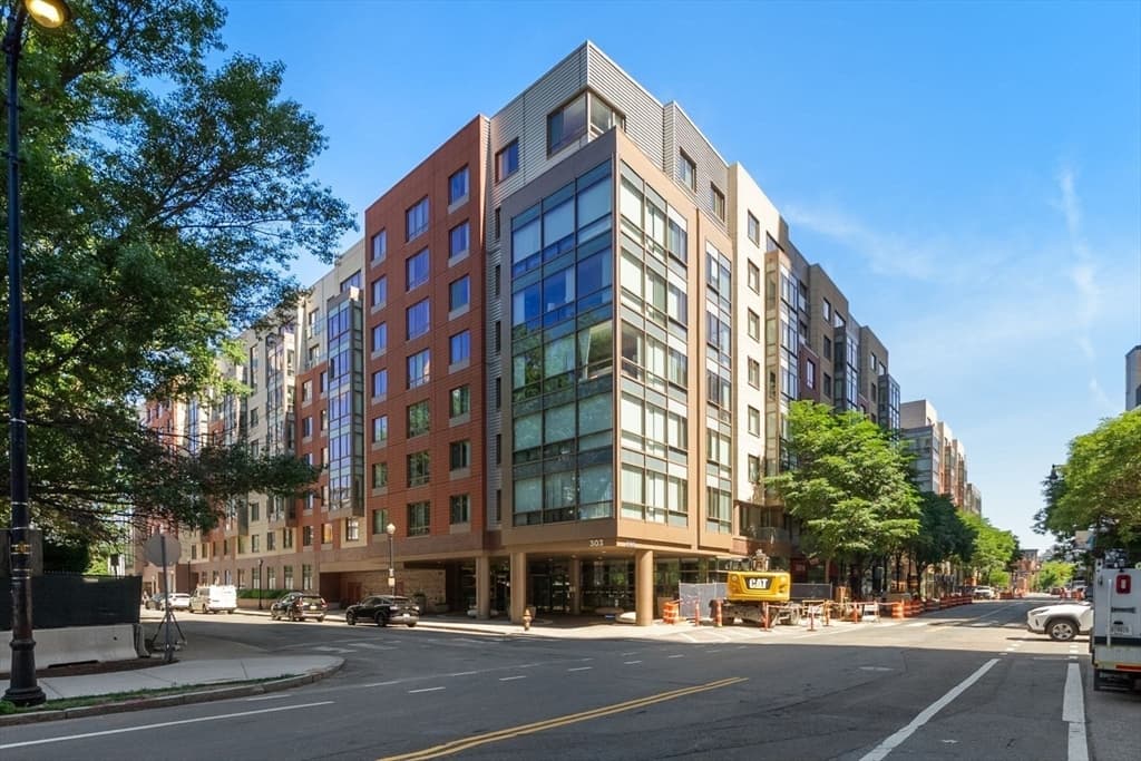 303 Third St # 705, Cambridge MA 02142 photo 24