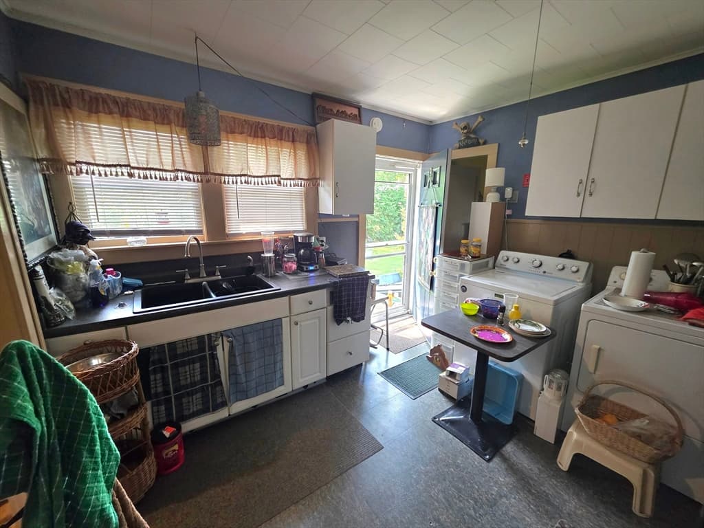 Single Family Residence at 55 French Dr, Palmer MA 01069, Palmer, photo 3 of 24