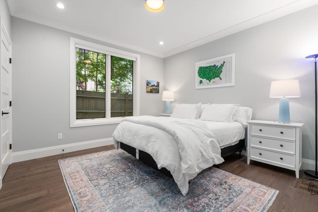 Condominium at 1058 Beacon Street # 2, Newton MA 02459, Newton, photo 17 of 40