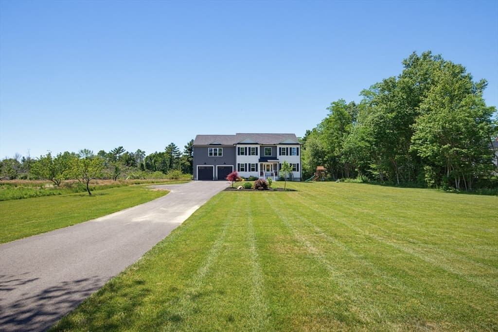 1479 Main St, Acushnet MA 02743 photo 5