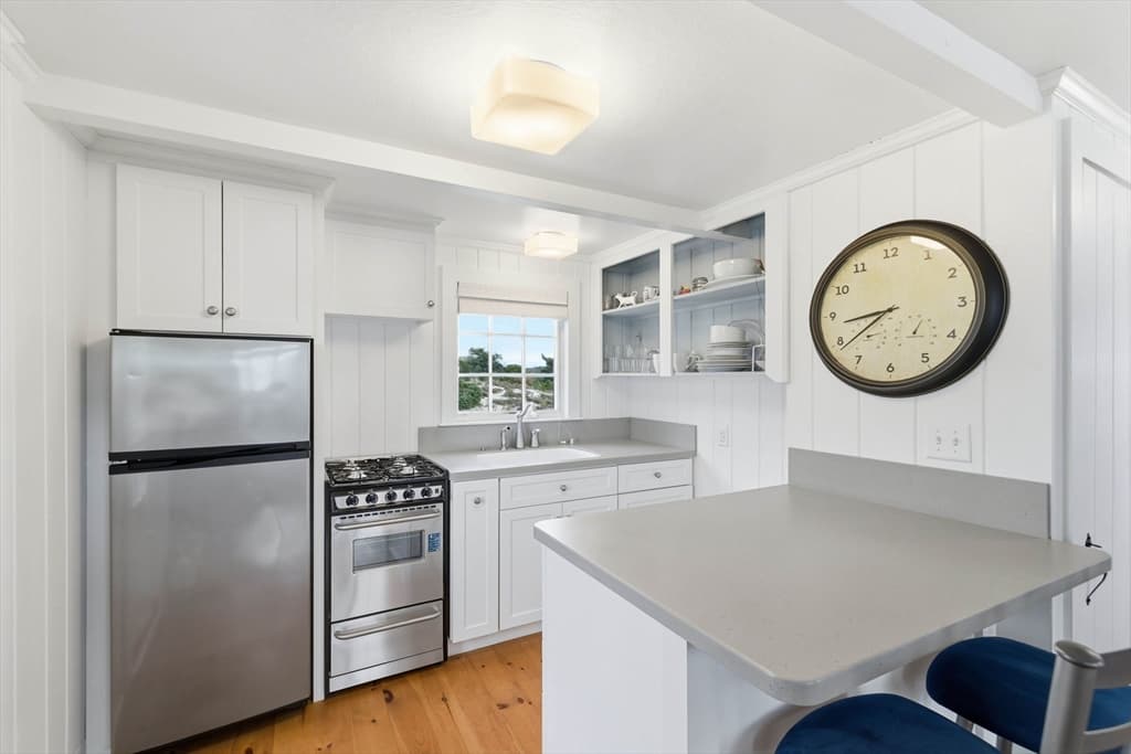 Condominium at 203 N Shore Blvd # H, Sandwich MA 02537, Sandwich, photo 8 of 18
