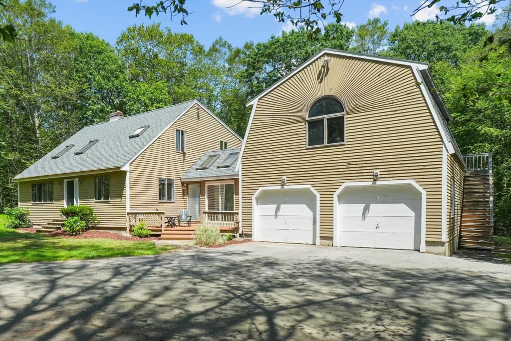Single Family Residence at 12 Baker Rd, Salisbury MA 01952, Salisbury, photo 2 of 42