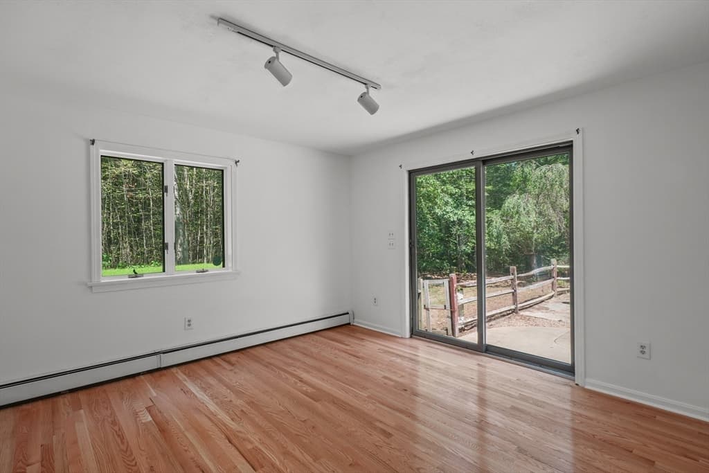 Single Family Residence at 12 Baker Rd, Salisbury MA 01952, Salisbury, photo 6 of 42
