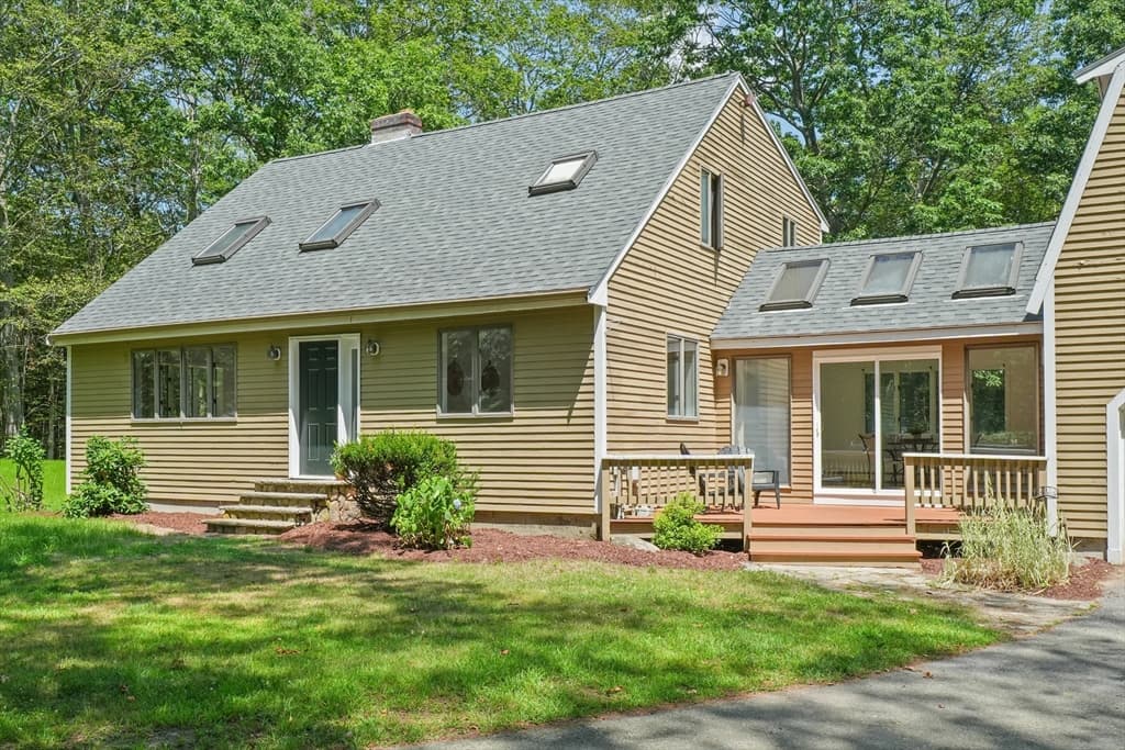 Single Family Residence at 12 Baker Rd, Salisbury MA 01952, Salisbury, photo 3 of 42