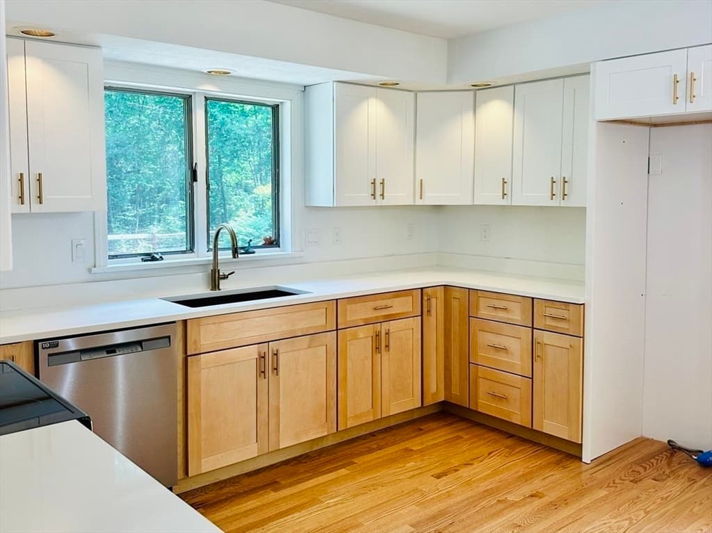 Single Family Residence at 12 Baker Rd, Salisbury MA 01952, Salisbury, photo 9 of 42