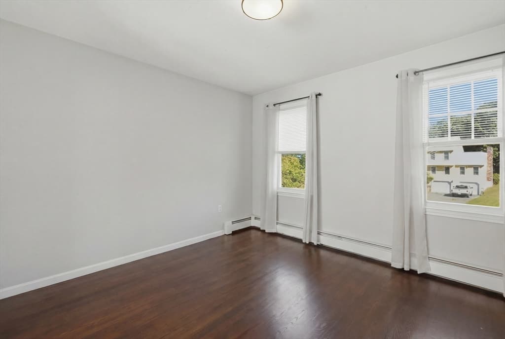 Single Family Residence at 4 Tracy Ann Drive, Grafton MA 01536, Grafton, photo 17 of 35