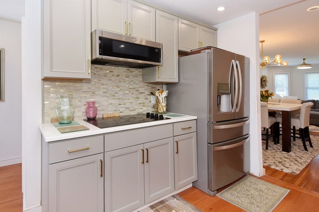 Single Family Residence at 435 Cabot St # B, Beverly MA 01915, Beverly, photo 17 of 37