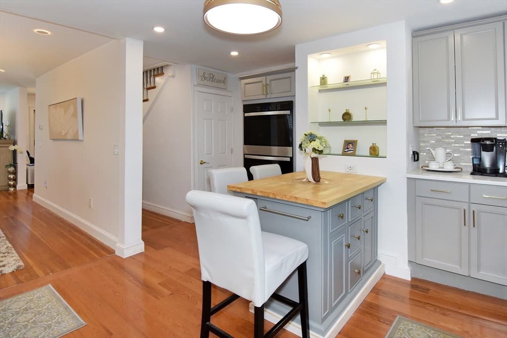 Single Family Residence at 435 Cabot St # B, Beverly MA 01915, Beverly, photo 16 of 37