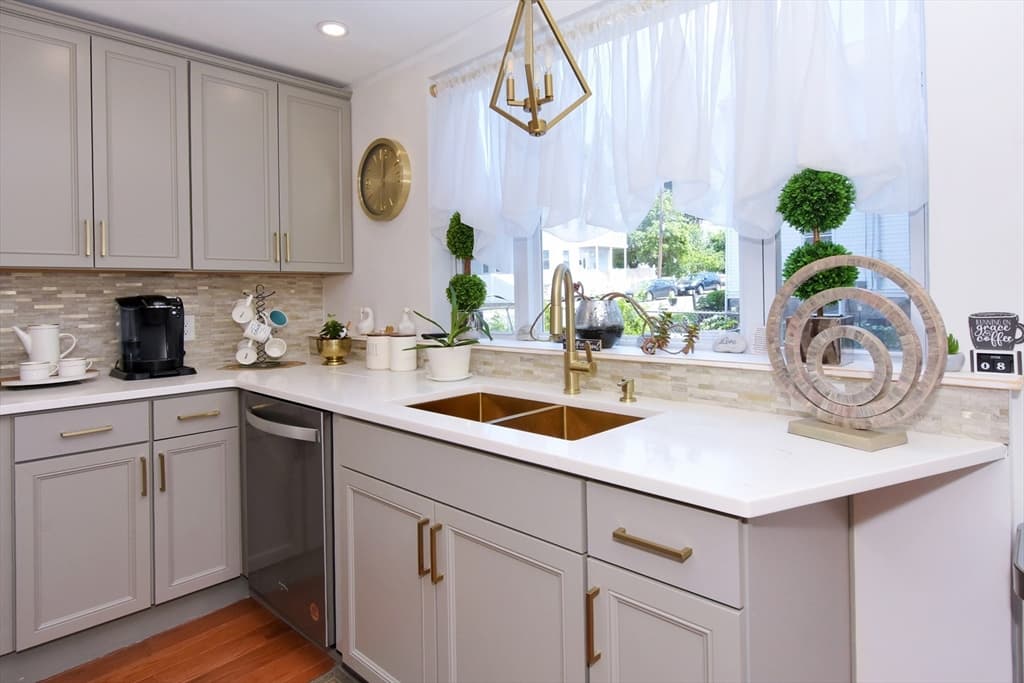 Single Family Residence at 435 Cabot St # B, Beverly MA 01915, Beverly, photo 14 of 37
