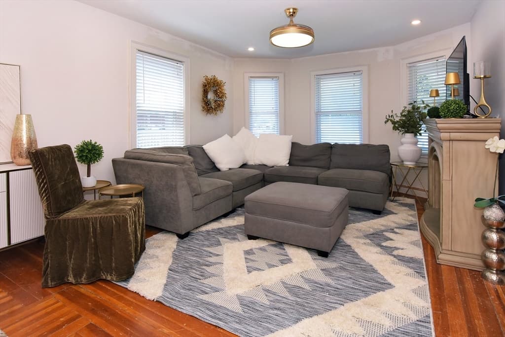 Single Family Residence at 435 Cabot St # B, Beverly MA 01915, Beverly, photo 4 of 37