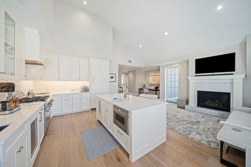 87 Elm Street # 323, Cohasset MA 02025 photo 4