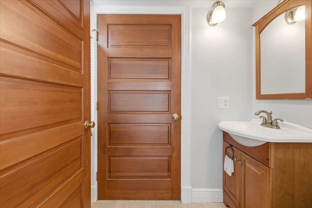 Single Family Residence at 5 Otis Rd, Scituate MA 02066, Scituate, photo 17 of 30