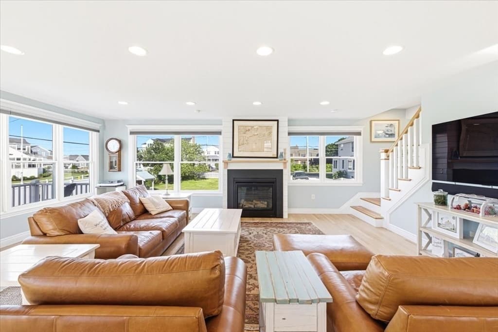Single Family Residence at 5 Otis Rd, Scituate MA 02066, Scituate, photo 7 of 30