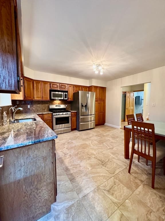 Condominium at 22 Celestial Way # 22, Salem MA 01970, photo 6 of 42
