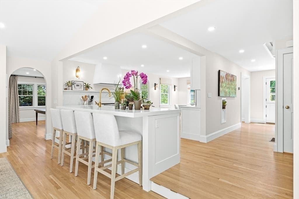 Single Family Residence at 39 Fairbanks Ave, Wellesley MA 02481, Wellesley, photo 13 of 42