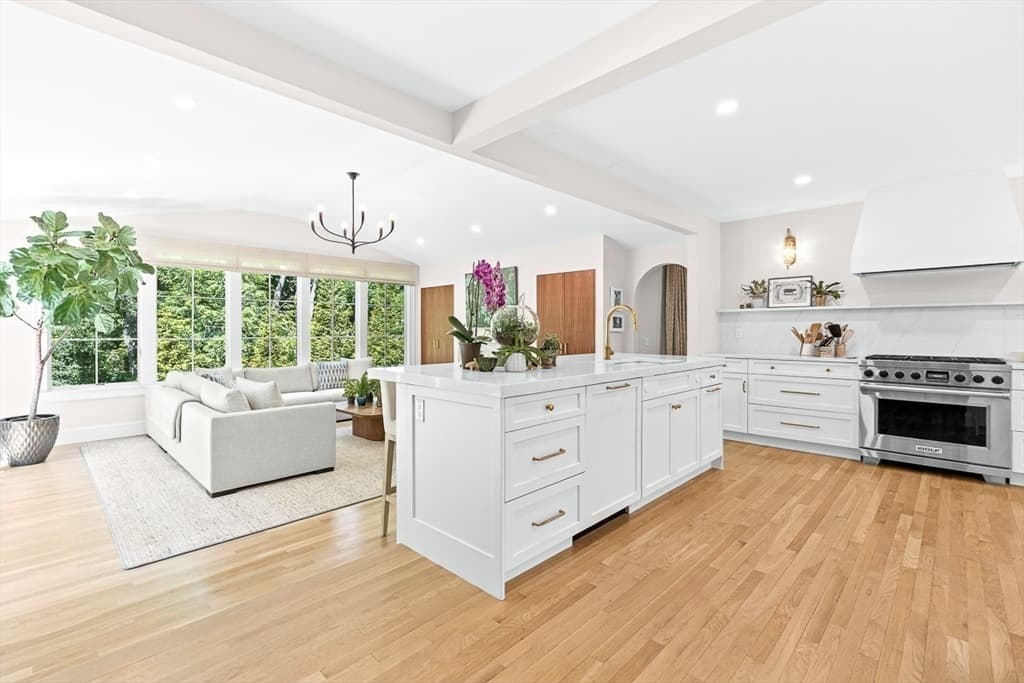 Single Family Residence at 39 Fairbanks Ave, Wellesley MA 02481, Wellesley, photo 12 of 42