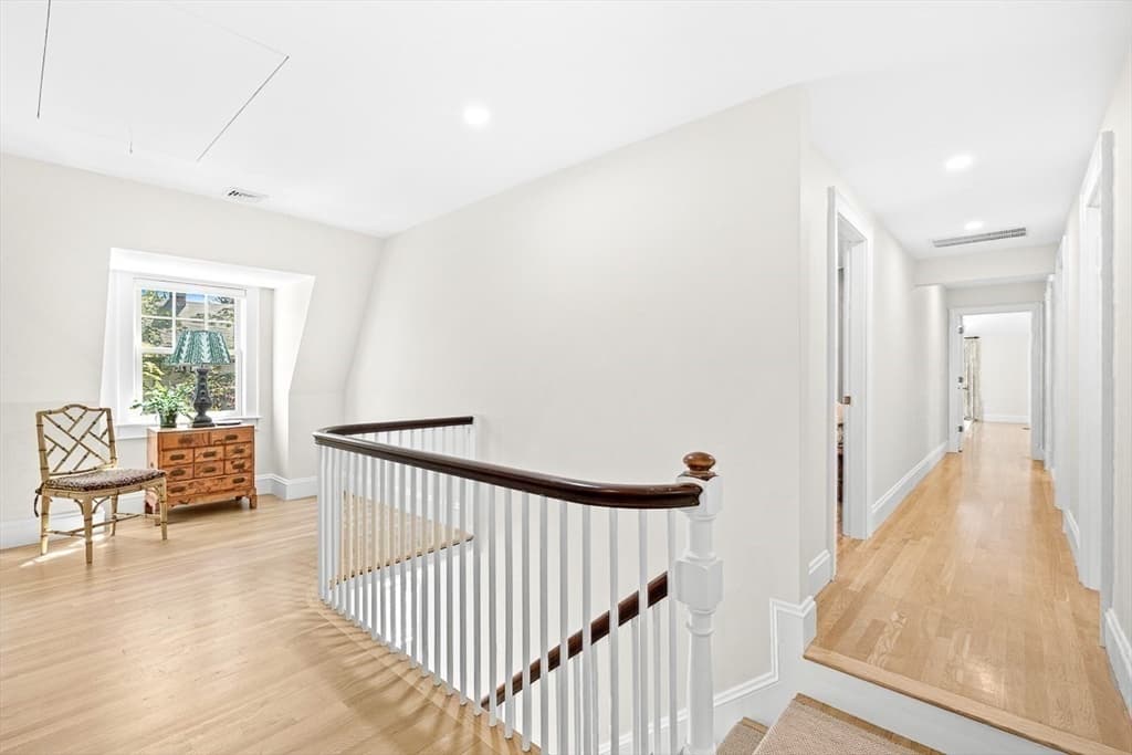 Single Family Residence at 39 Fairbanks Ave, Wellesley MA 02481, Wellesley, photo 20 of 42