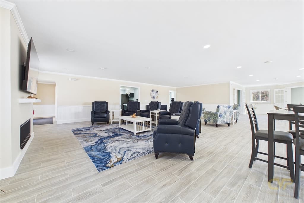 15 Park Ave # 211, Hull MA 02045 photo 6