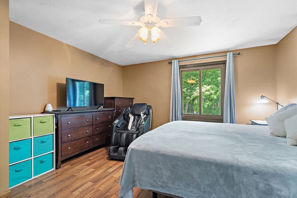 Single Family Residence at 90 Oakmont Ave, Westminster MA 01473, Westminster, photo 17 of 32
