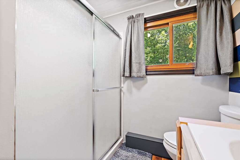 Single Family Residence at 90 Oakmont Ave, Westminster MA 01473, Westminster, photo 12 of 32
