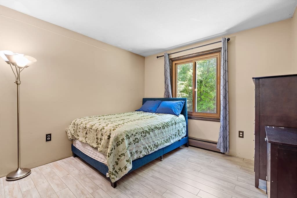 Single Family Residence at 90 Oakmont Ave, Westminster MA 01473, Westminster, photo 18 of 32