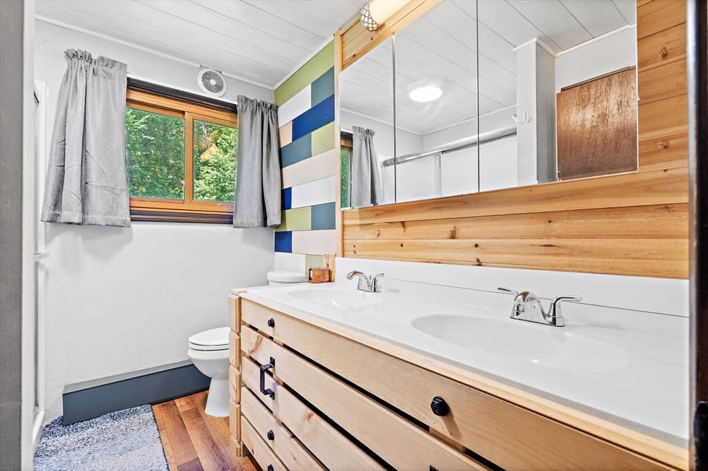 Single Family Residence at 90 Oakmont Ave, Westminster MA 01473, Westminster, photo 11 of 32