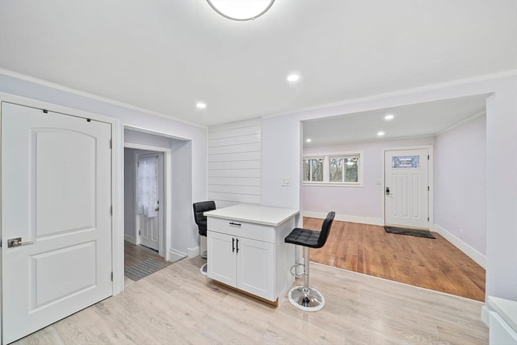 73 Laurie Ave, Abington MA 02351 photo 7