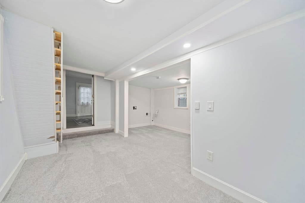 73 Laurie Ave, Abington MA 02351 photo 14