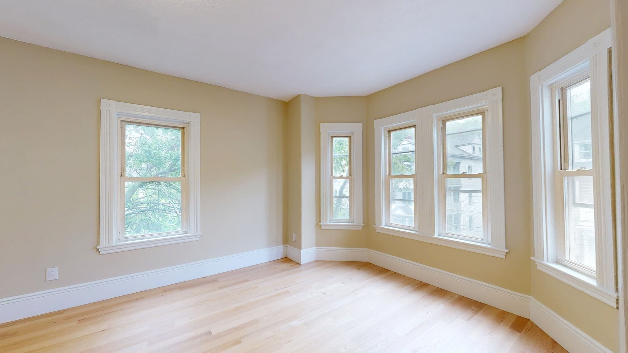3 Family at 52 Paul Gore St, Boston MA 02130, photo 13 of 29