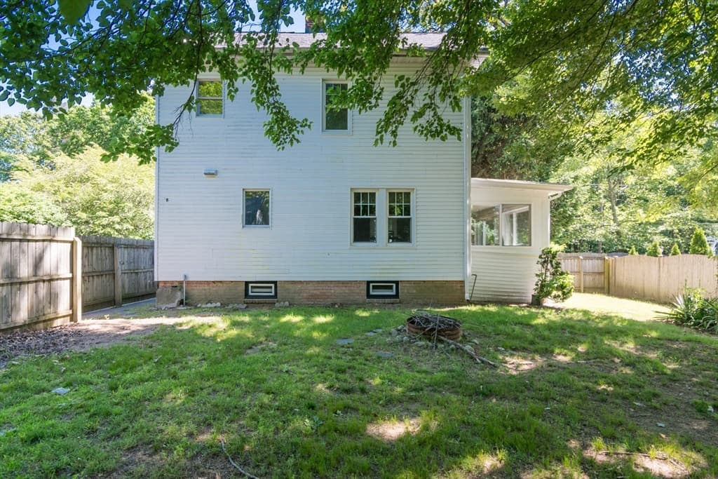 2306 Wilbraham Rd, Springfield MA 01129 photo 29
