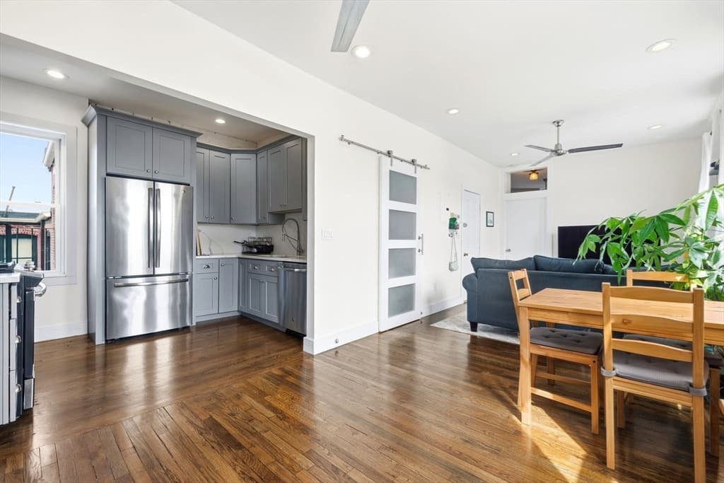 Condominium at 12 Pearl St # 4, Boston MA 02129, Boston, photo 6 of 14