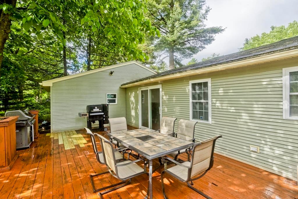 91 Spikenard Cir, Springfield MA 01129 photo 9