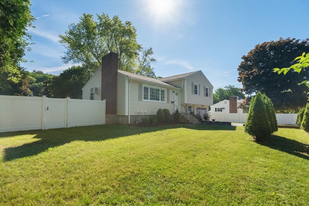 Single Family Residence at 221 Totten Pond Rd, Waltham MA 02451, photo 37 of 37