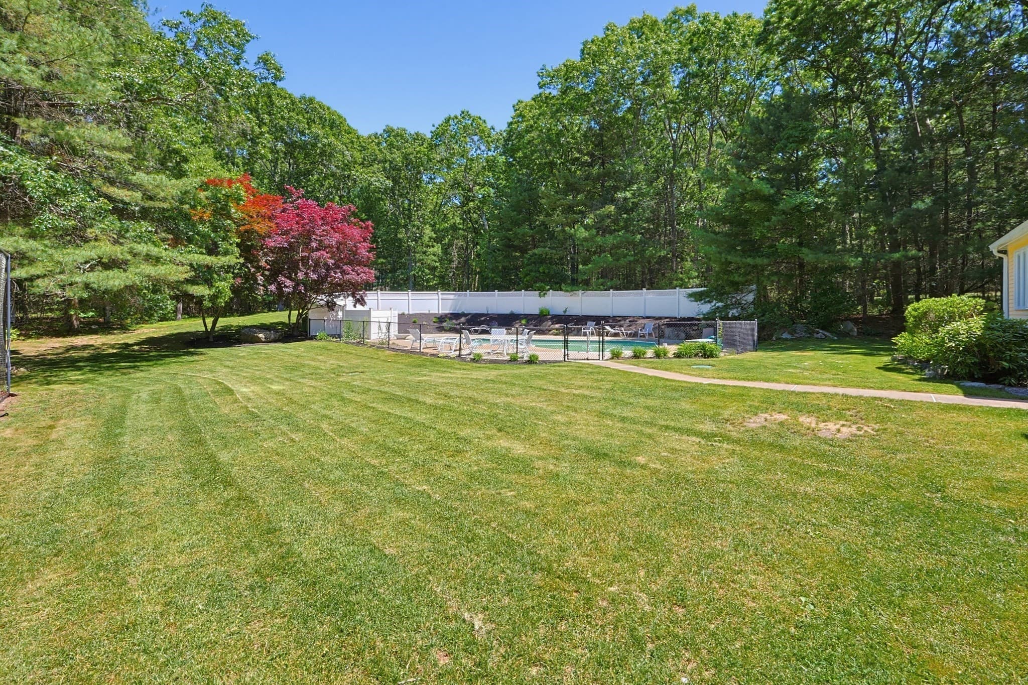 Single Family Residence at 8 Turner Hill Road, Medfield MA 02052, Medfield, photo 27 of 42