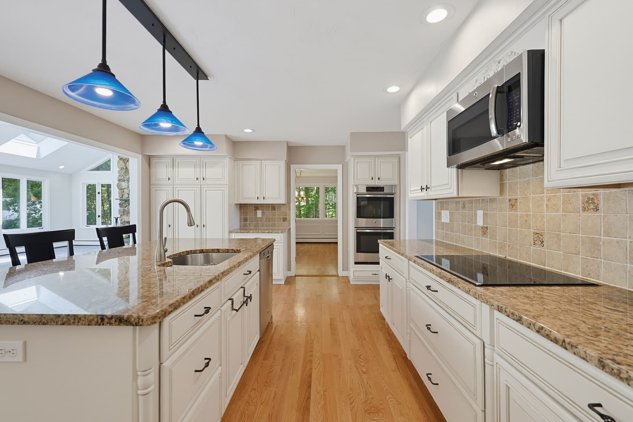 Single Family Residence at 8 Turner Hill Road, Medfield MA 02052, Medfield, photo 6 of 42