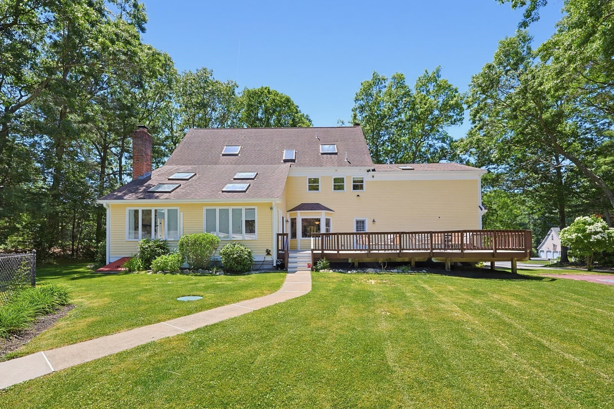 Single Family Residence at 8 Turner Hill Road, Medfield MA 02052, Medfield, photo 24 of 42