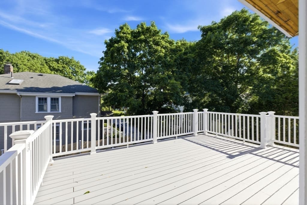10 Washington Park, Newton MA 02460 photo 27