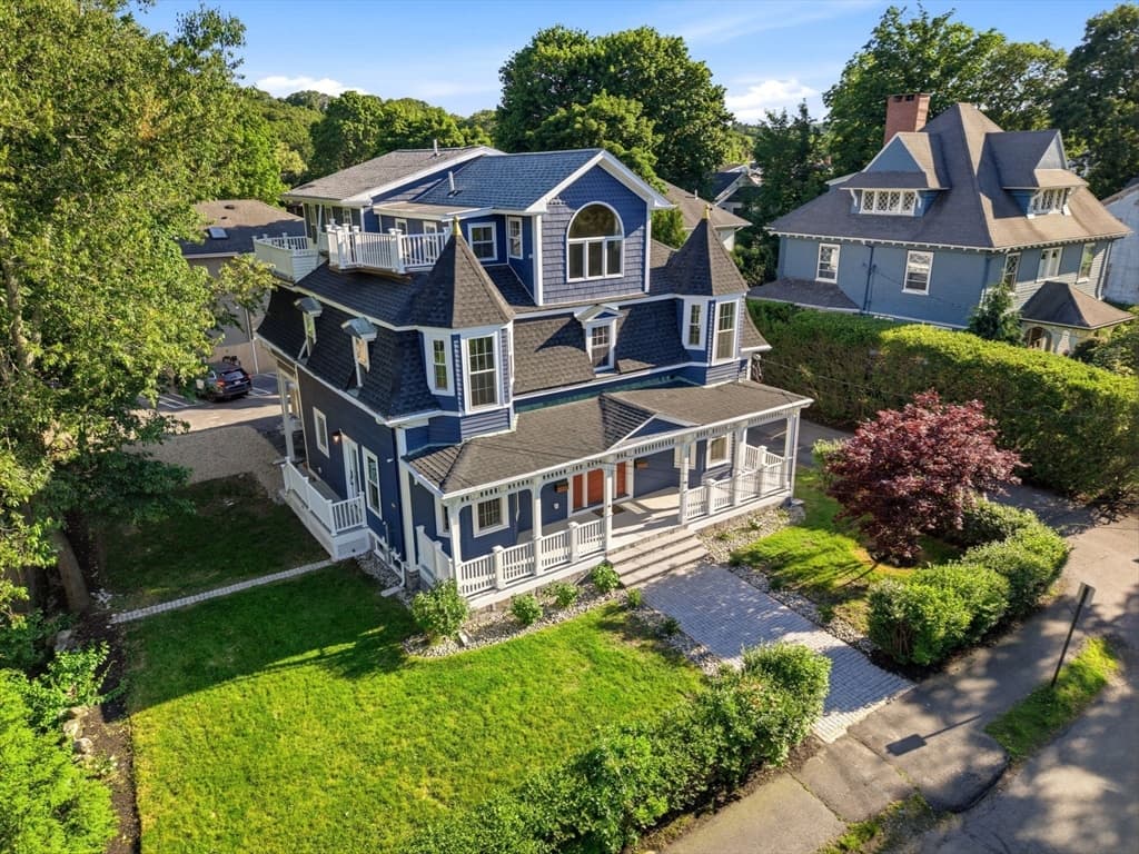 10 Washington Park, Newton MA 02460 photo 2