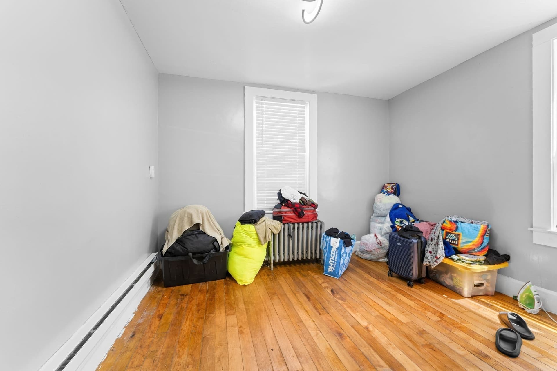Multi Family at 112 Ford St, Brockton MA 02301, photo 13 of 28