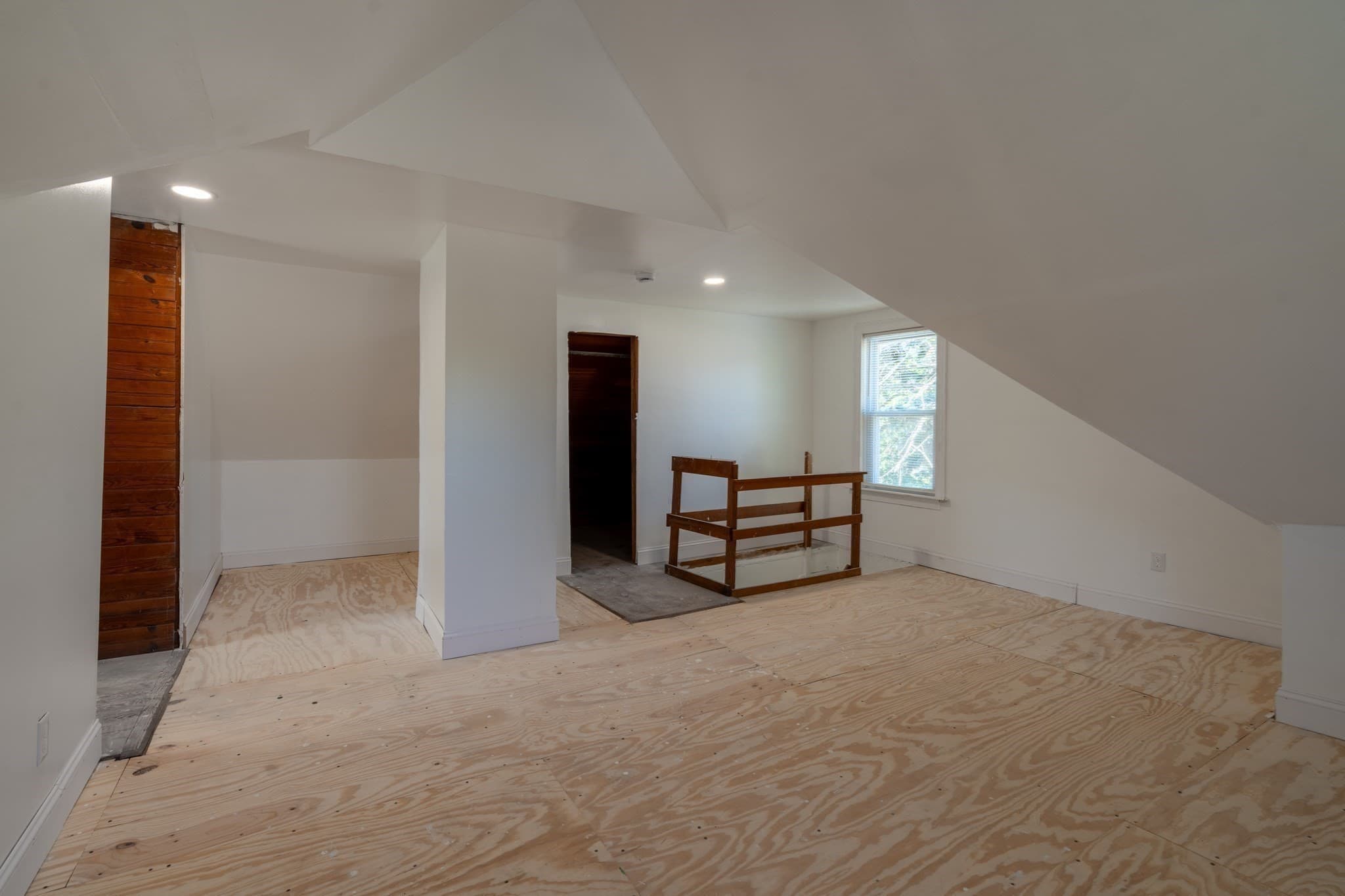 Single Family Residence at 10 Walnut St, Ware MA 01082, Ware, photo 21 of 28