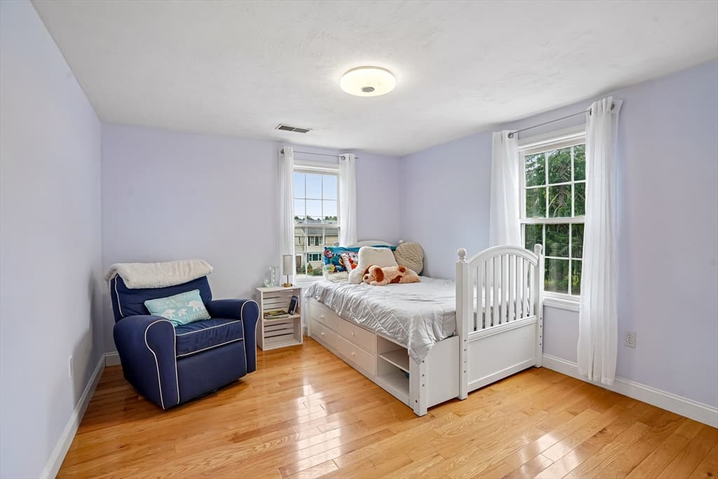 Single Family Residence at 349 Summer St, Franklin MA 02038, photo 17 of 21