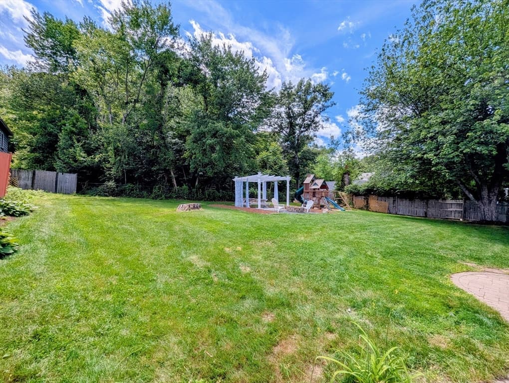 Single Family Residence at 349 Summer St, Franklin MA 02038, photo 21 of 21